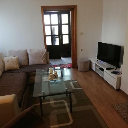 Appartamento Family Apartman Luka Rovigno Esterno foto